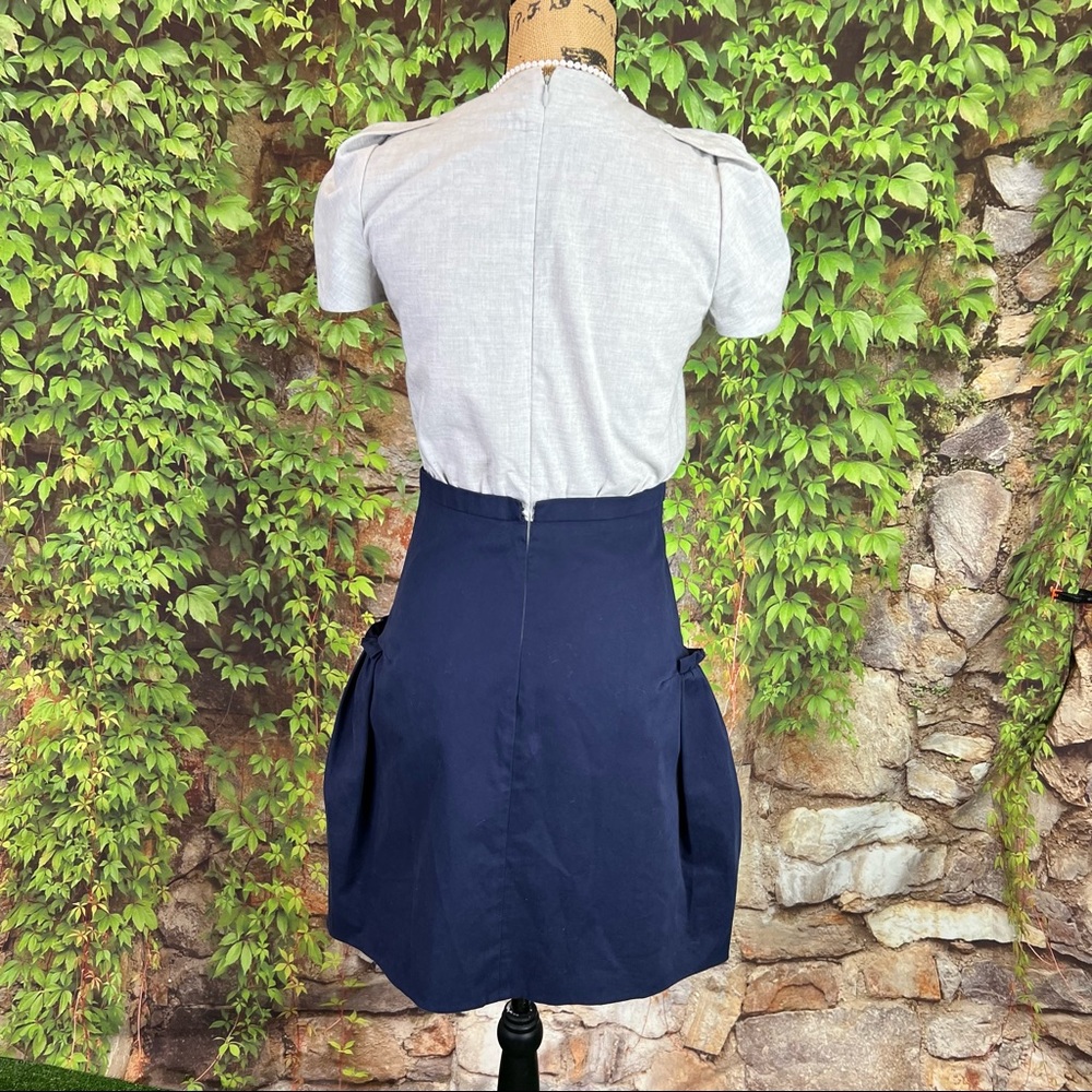 CARVEN Gray and Navy Quiet Luxury Color Block Cotton Dress, FR 36/US 4 - Picture 10 of 15